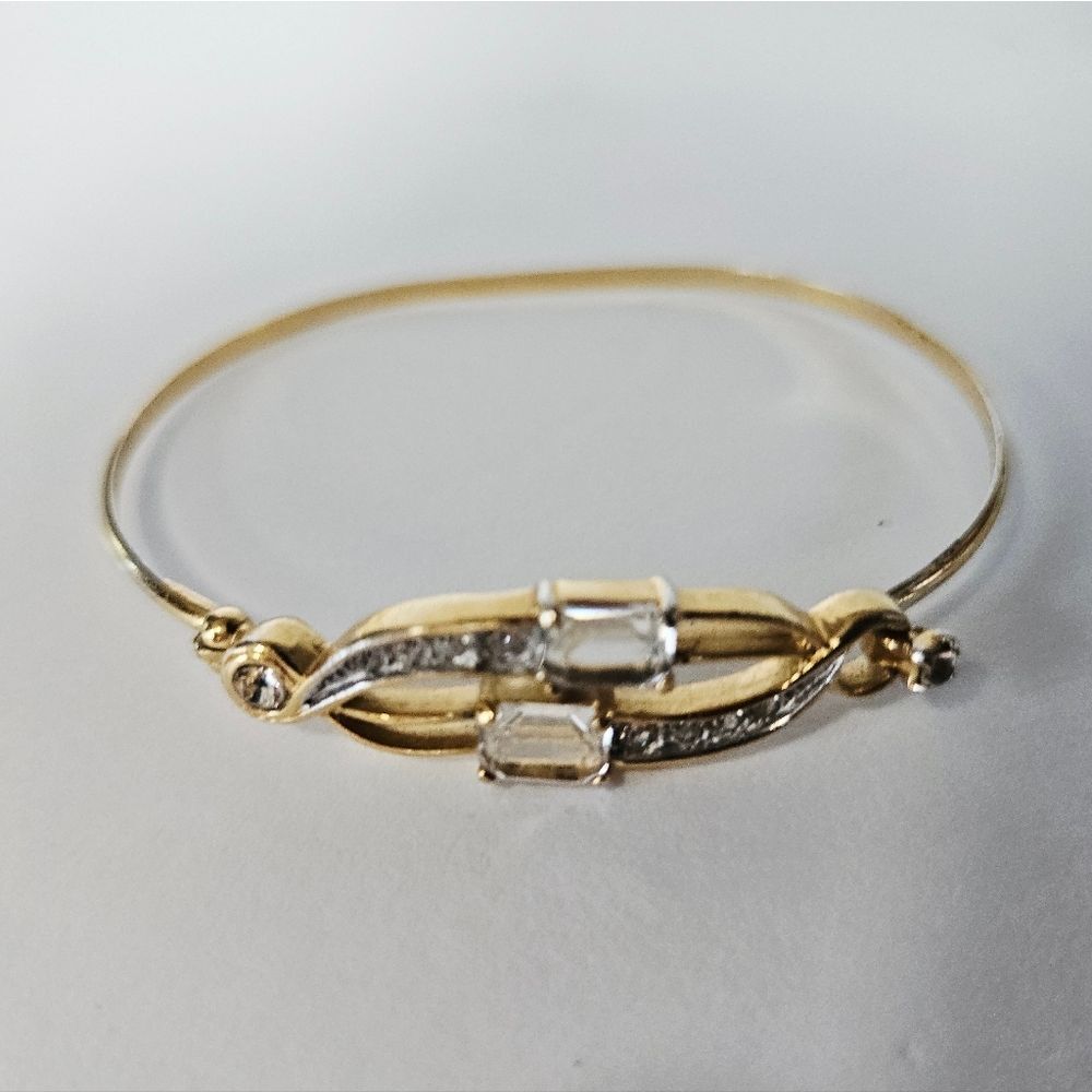 Vintage Swarovski Signed Gold Plate Icy Clear Crystal Rhinestone Bracelet Bangle